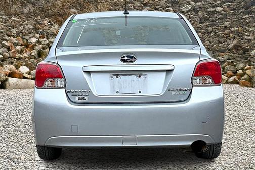 2013 Subaru Impreza 2.0i