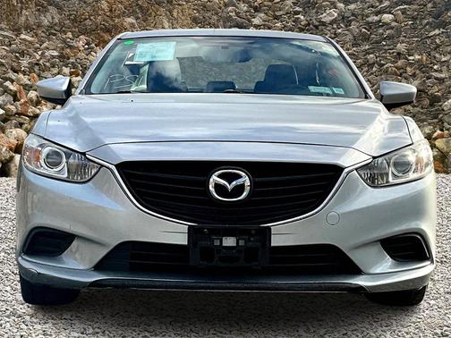 2016 Mazda Mazda6 i Sport