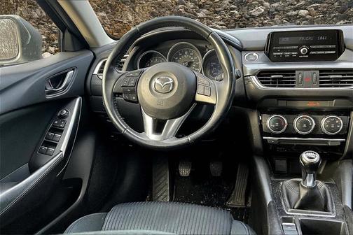 2016 Mazda Mazda6 i Sport