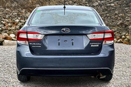 2017 Subaru Impreza 2.0i