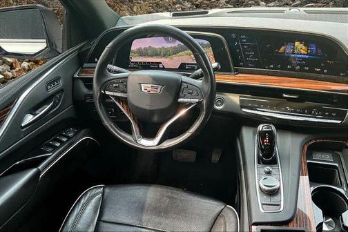 2021 Cadillac Escalade ESV Premium Luxury