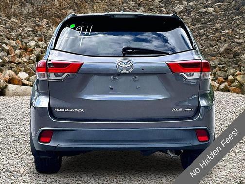 Predawn Gray Mica 2019 Toyota Highlander XLE