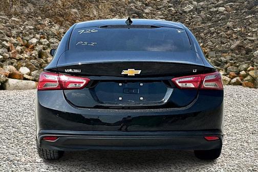 2021 Chevrolet Malibu FWD LT
