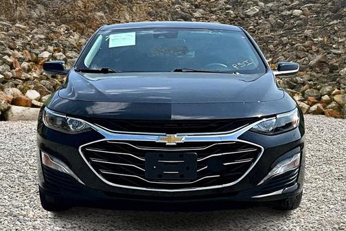 2021 Chevrolet Malibu FWD LT