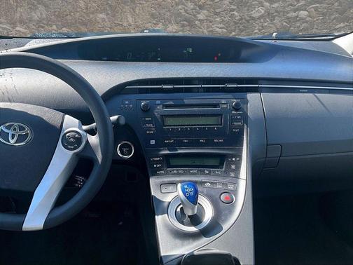 2010 Toyota Prius One