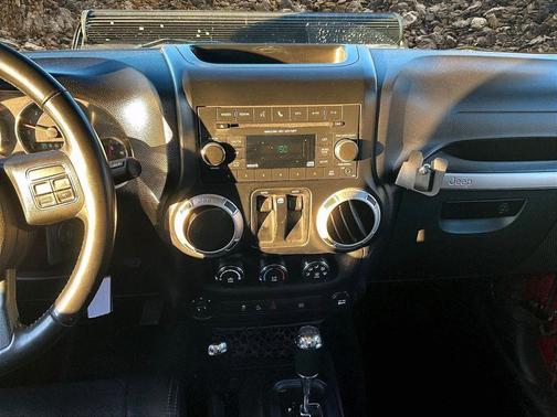 2012 Jeep Wrangler Sahara