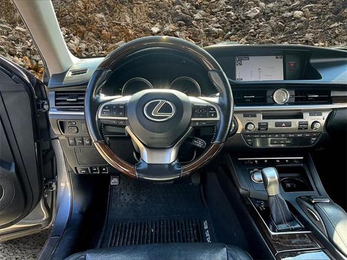 2016 Lexus ES 350 Base