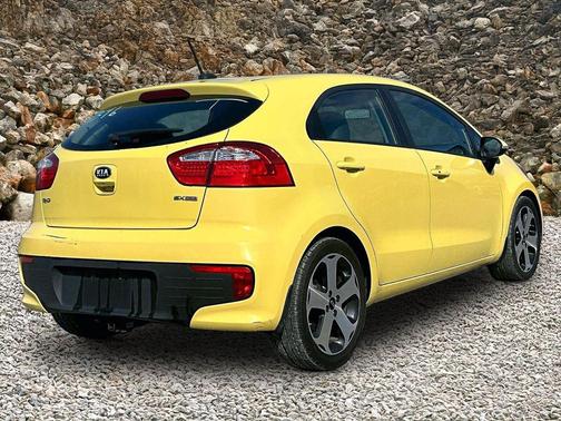 2016 Kia Rio SX