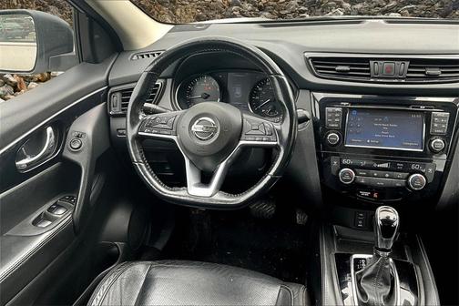 2017 Nissan Rogue Sport SL