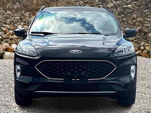 2021 Ford Escape Titanium