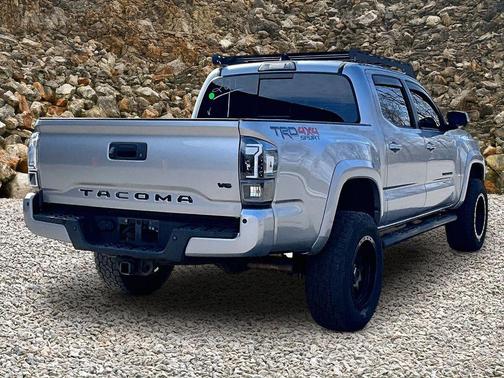 Silver Sky Metallic 2017 Toyota Tacoma TRD Sport