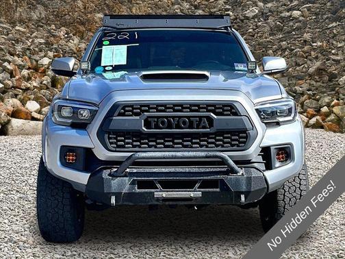 Silver Sky Metallic 2017 Toyota Tacoma TRD Sport