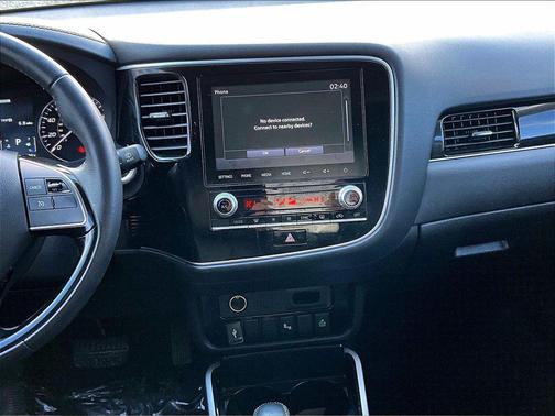 2020 Mitsubishi Outlander SE