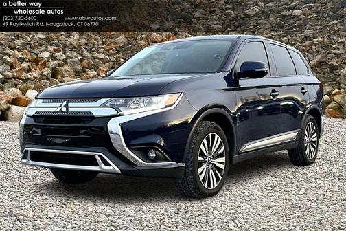 2020 Mitsubishi Outlander SE