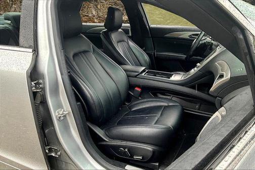 2020 Lincoln MKZ Standard