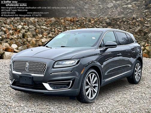 2019 Lincoln Nautilus Select