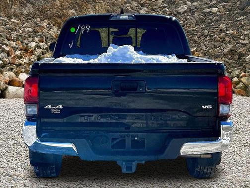 2020 Toyota Tacoma SR5