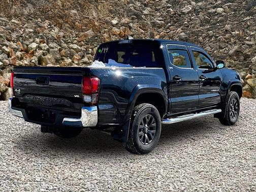 2020 Toyota Tacoma SR5