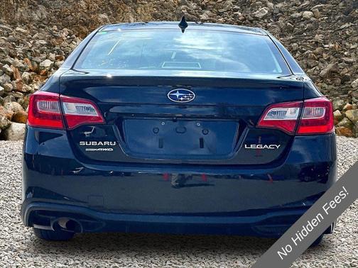 Crystal Black Silica 2018 Subaru Legacy Limited