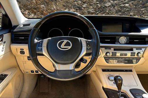 2014 Lexus ES 350 Base