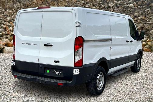 2015 Ford Transit-250 Base