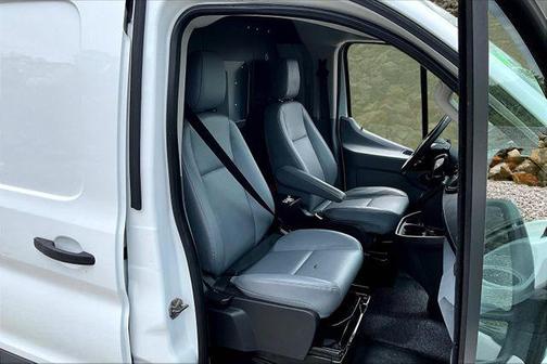 2015 Ford Transit-250 Base