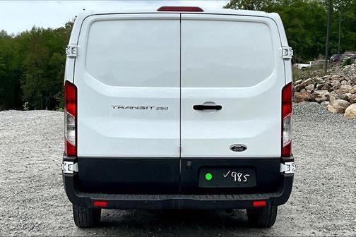 2015 Ford Transit-250 Base