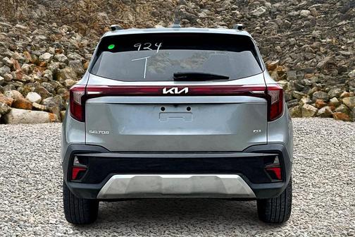 2025 Kia Seltos SX Turbo