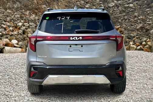 2025 Kia Seltos SX Turbo