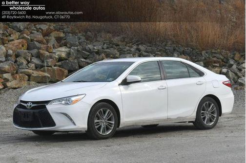 2016 Toyota Camry SE