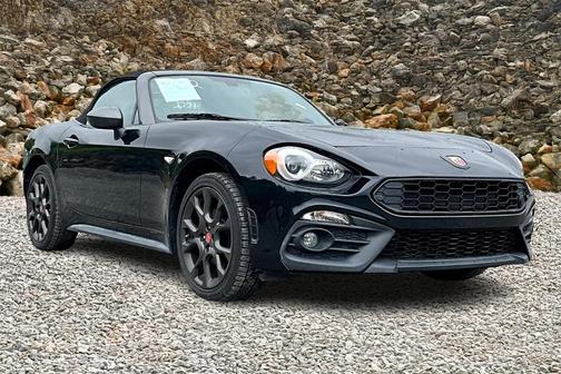 2017 FIAT 124 Spider Base