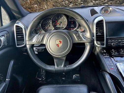 2014 Porsche Cayenne Cayenne