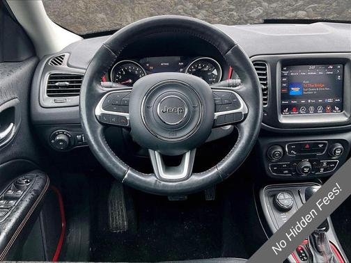 Diamond Black Crystal Pearlcoat 2018 Jeep Compass Trailhawk