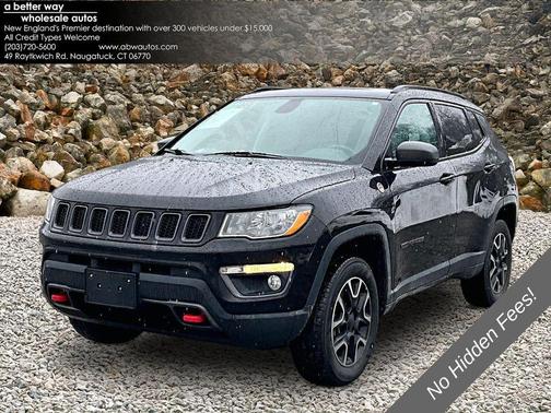 Diamond Black Crystal Pearlcoat 2018 Jeep Compass Trailhawk