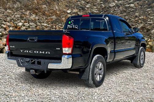2016 Toyota Tacoma SR5