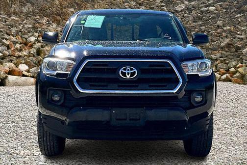 2016 Toyota Tacoma SR5