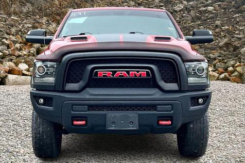 2019 RAM 1500 SLT