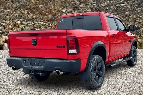2019 RAM 1500 SLT