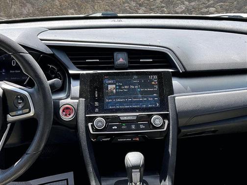 White 2018 Honda Civic EX