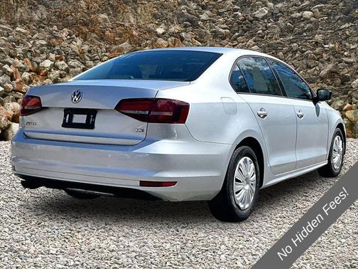 Silver 2016 Volkswagen Jetta 1.4T S