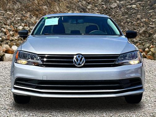 Silver 2016 Volkswagen Jetta 1.4T S