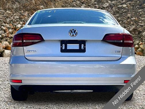 Silver 2016 Volkswagen Jetta 1.4T S