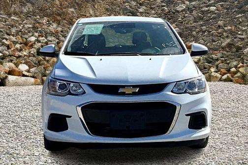 2020 Chevrolet Sonic FWD Hatchback 1FL 5-Door