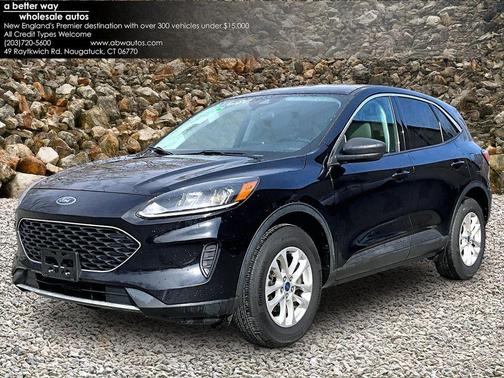 2022 Ford Escape SE