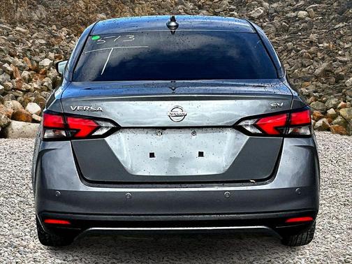 2021 Nissan Versa 1.6 SV