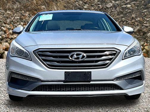 Symphony Silver 2017 Hyundai SONATA Sport