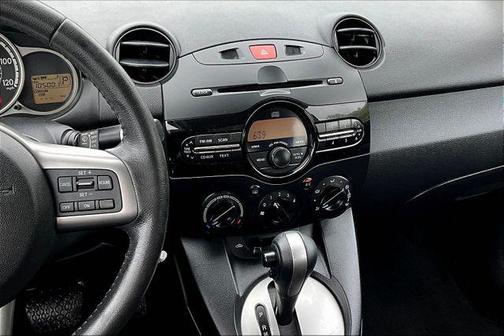 2012 Mazda Mazda2 Touring