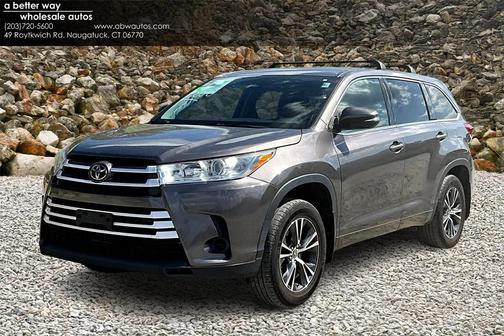 2017 Toyota Highlander LE