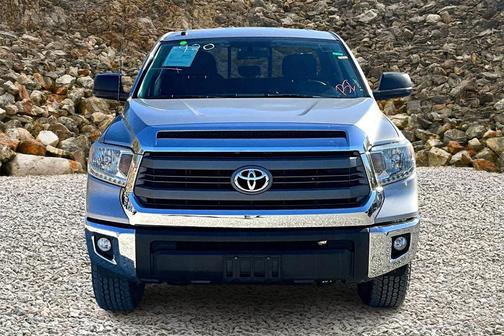 2014 Toyota Tundra SR5