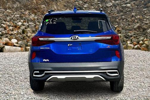 2021 Kia Seltos S